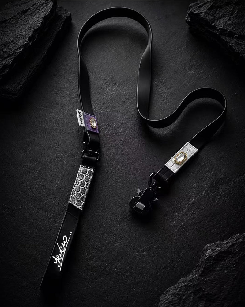 Obsidian Veil Webbing Dog Leash