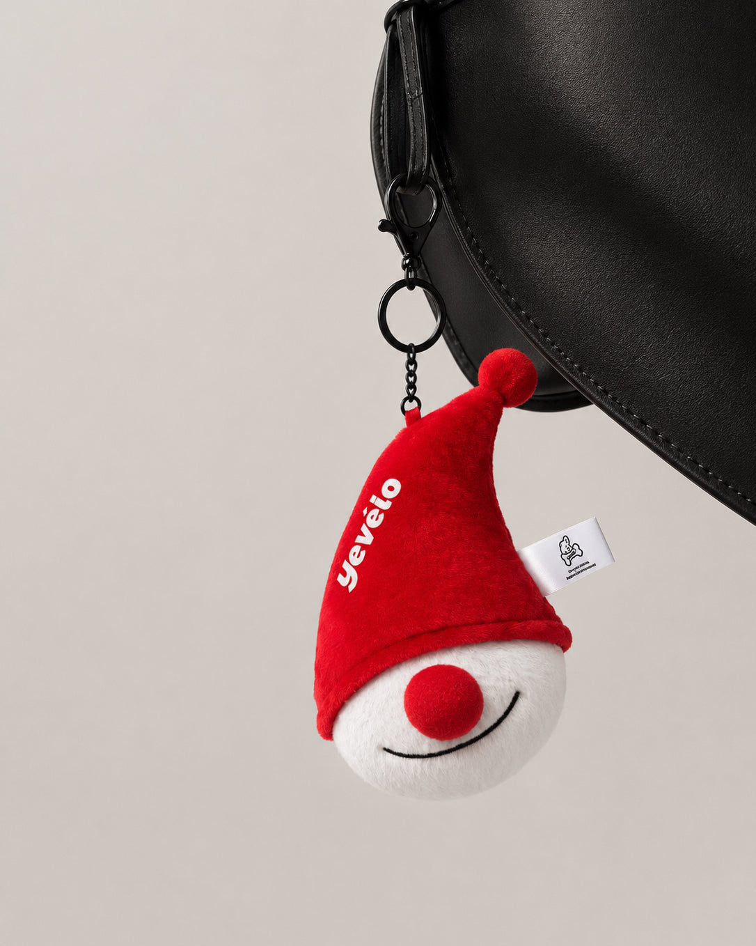 VEVI Plush Poop Bag Holder